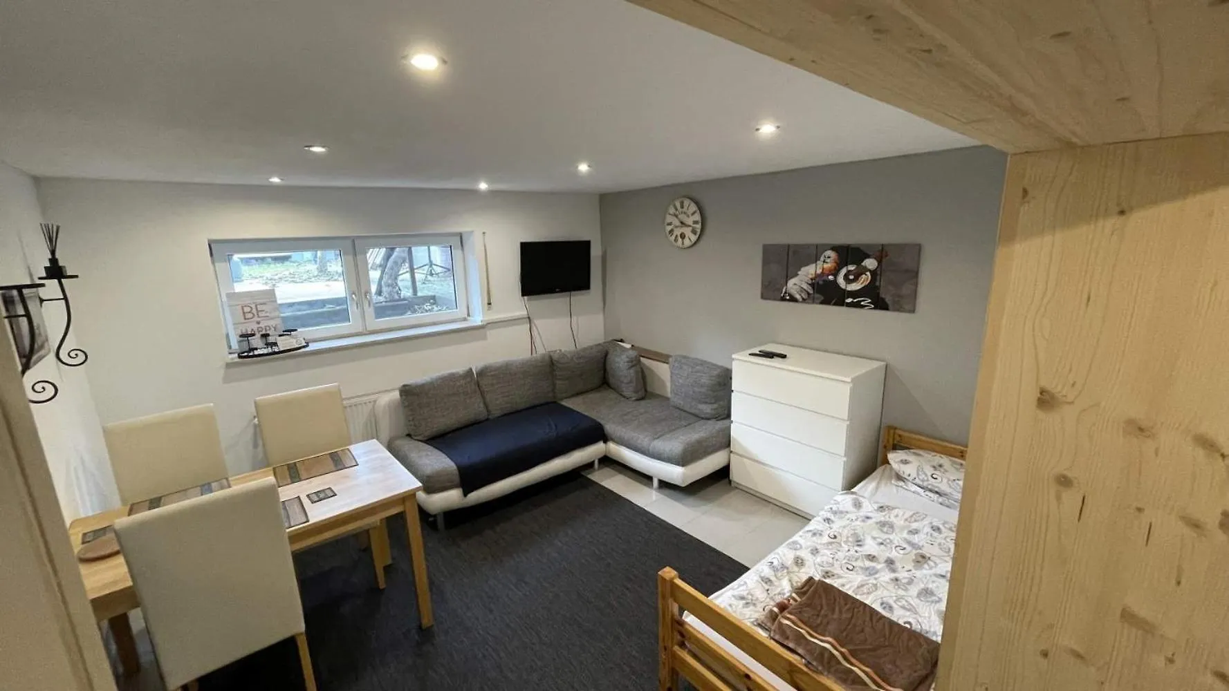 Nice Apartment In Moerfelden